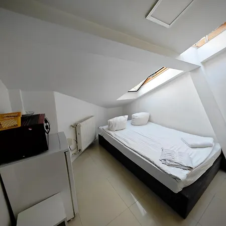 Hoza Attic
