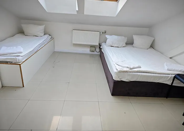 Apartament Hoża Attic Warszawa