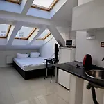 Hoza Attic * Varsavia