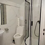 Hoza Attic Apartment *