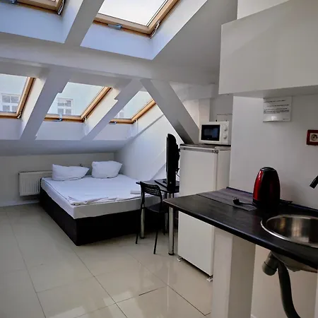 Hoza Attic * Варшава
