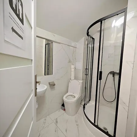 Hoza Attic Варшава
